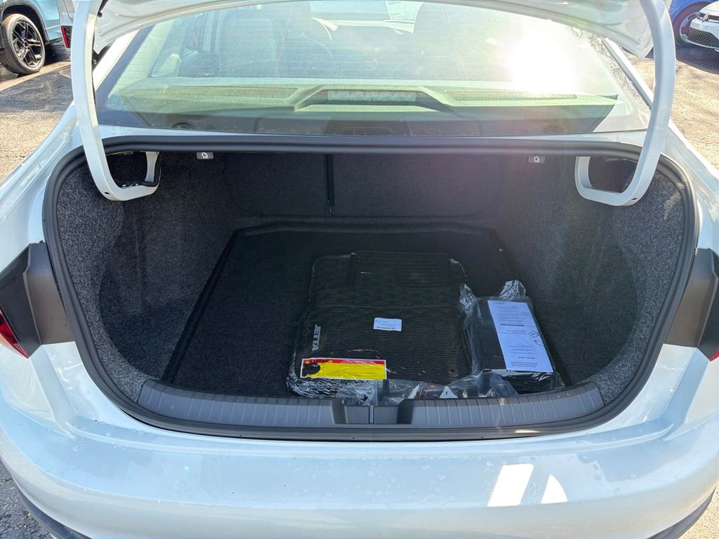 New 2026 Volkswagen Jetta SE image 26