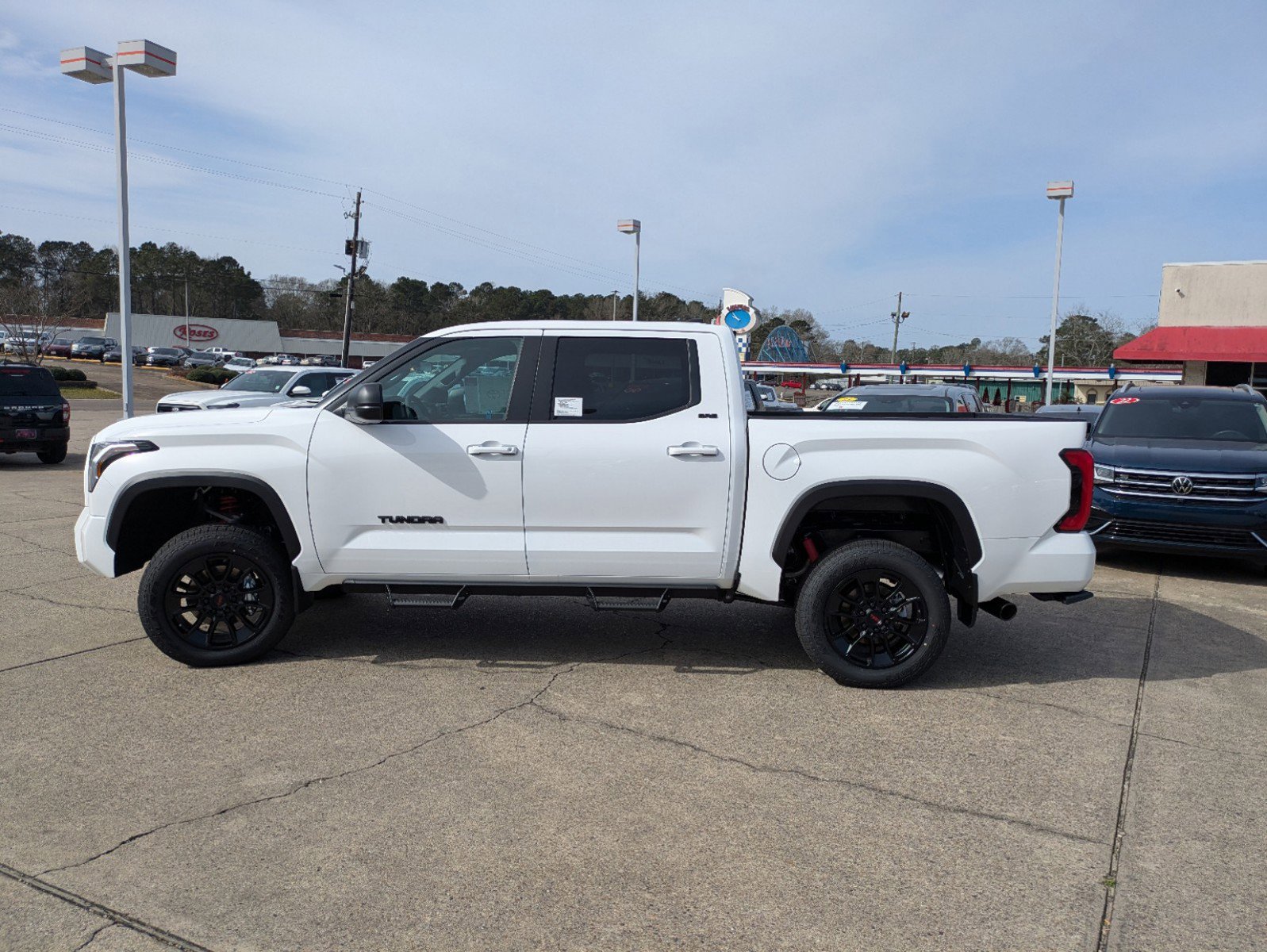 New 2025 Toyota Tundra SR5 image 4