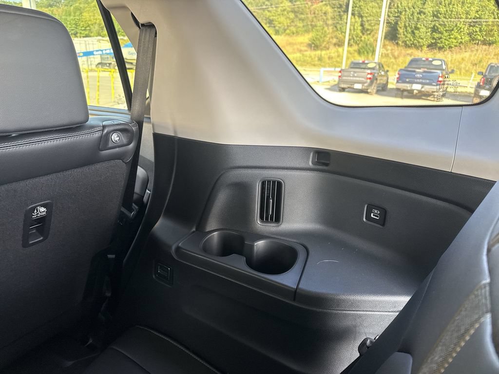 Used 2023 Honda Pilot EX-L image 31
