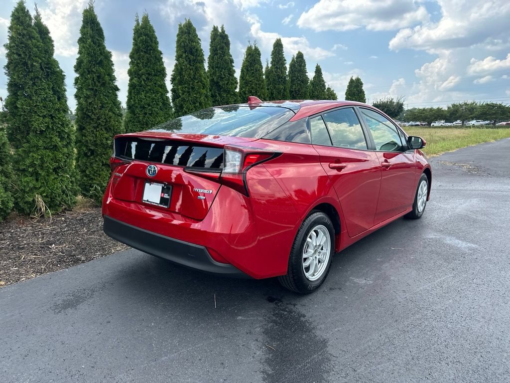 Used 2021 Toyota Prius L Eco FWD image 7