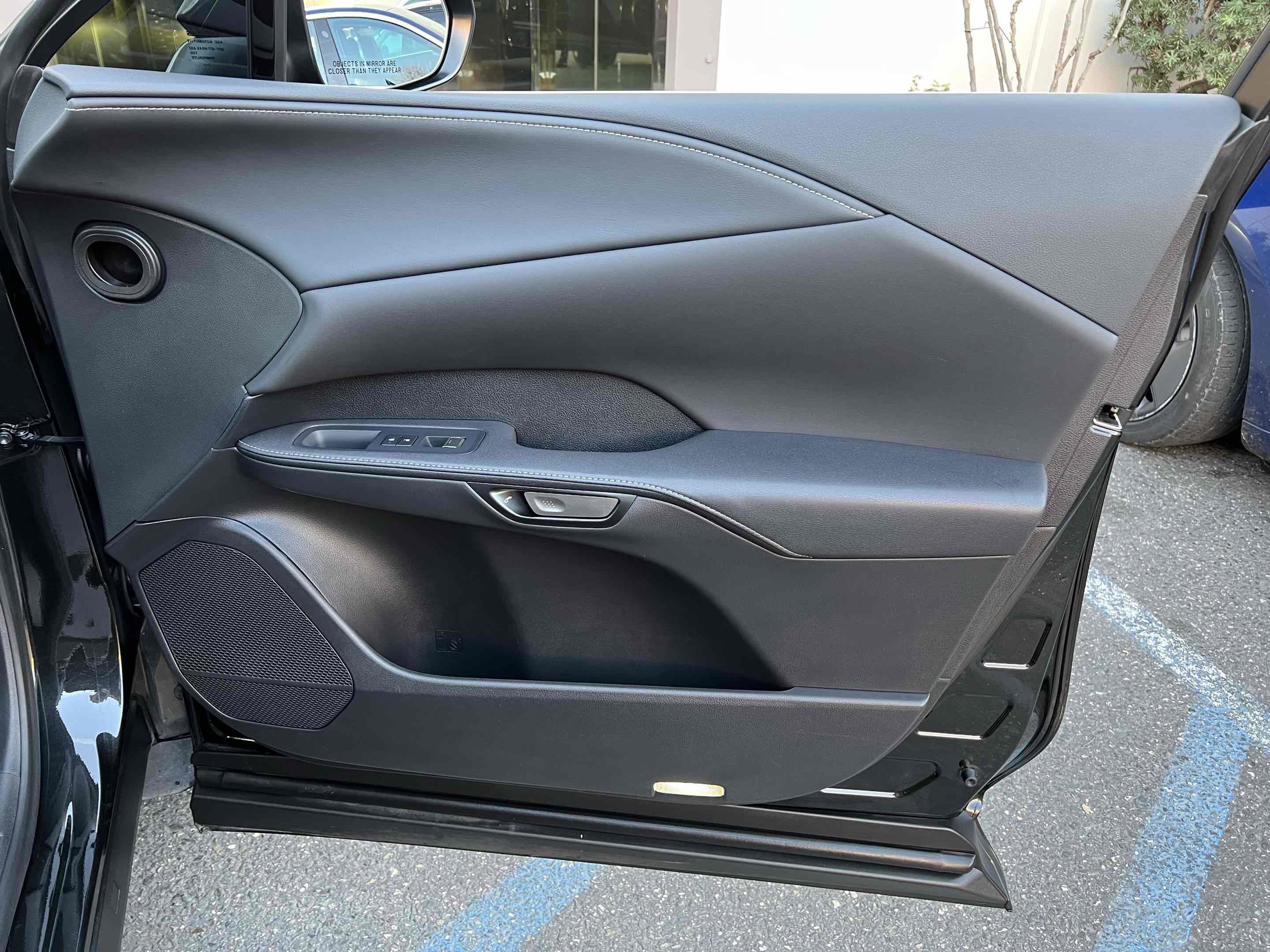 Used 2023 Lexus RX 350 w/ Cold Area Package image 60