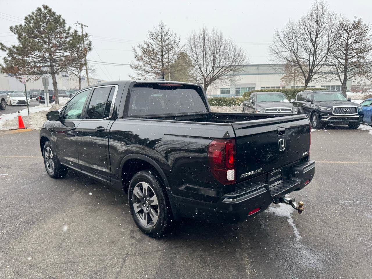 Used 2017 Honda Ridgeline RTL-T image 6