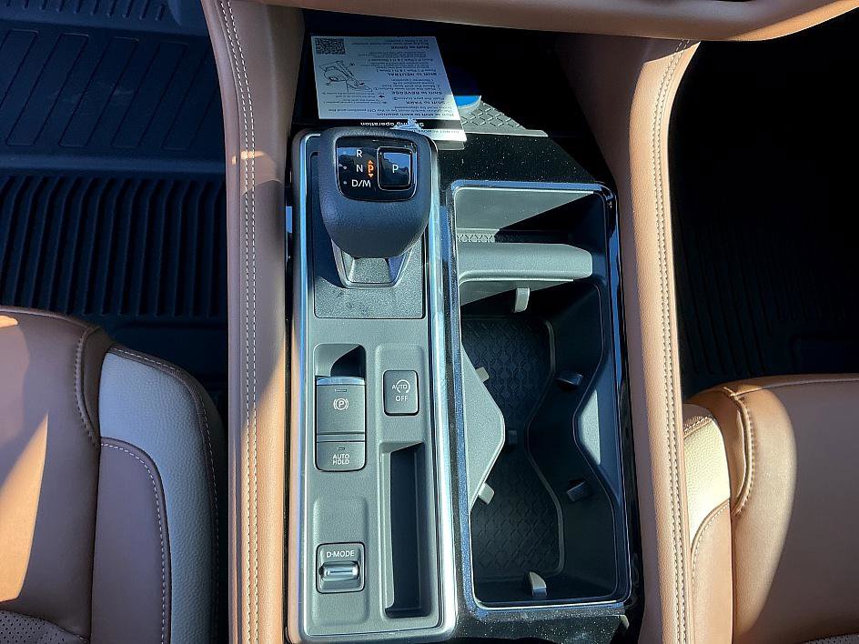 New 2026 Nissan Pathfinder Platinum image 19