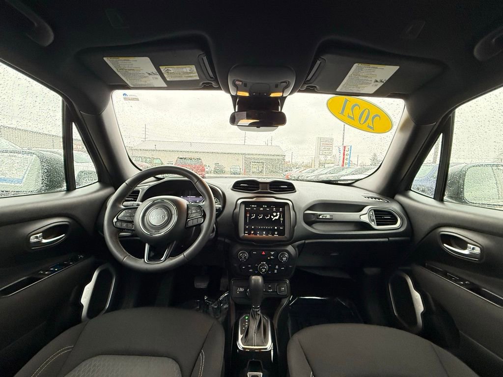 Used 2021 Jeep Renegade Latitude image 18