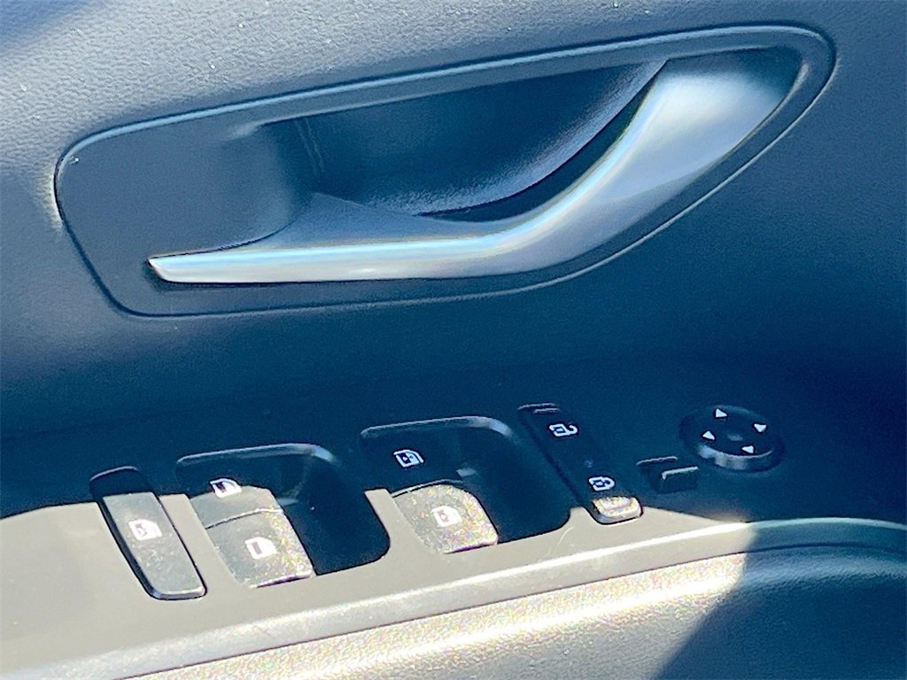 Used 2024 Hyundai Santa Cruz SEL image 17