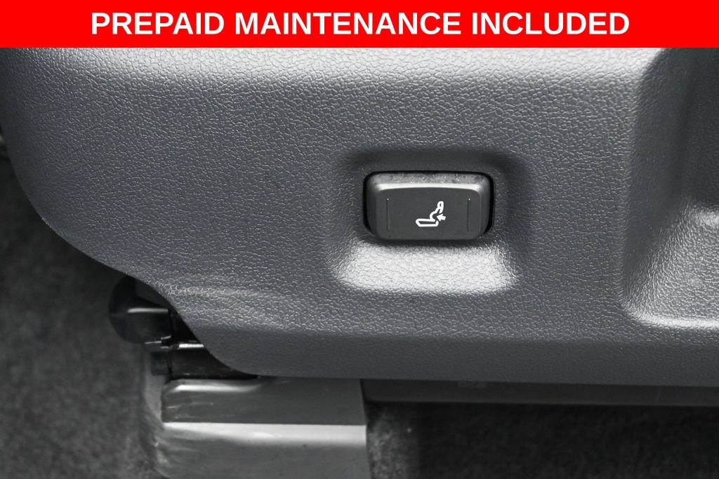 Certified 2025 Toyota Tacoma TRD Sport AWD/4WD image 10