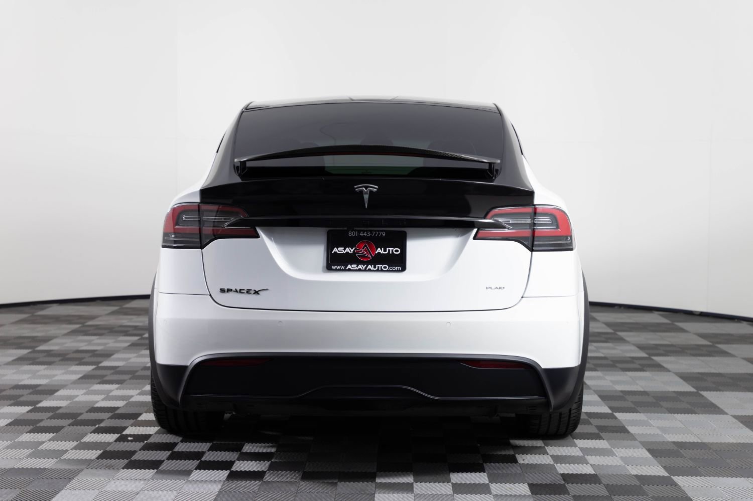 Used 2022 Tesla Model X Plaid image 6