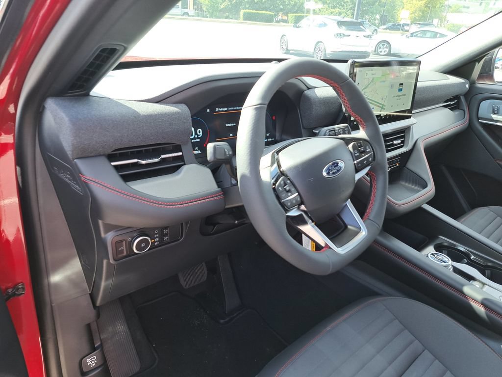 New 2026 Ford Explorer ST-Line w/ ST-Line Street Pack AWD/4WD image 8