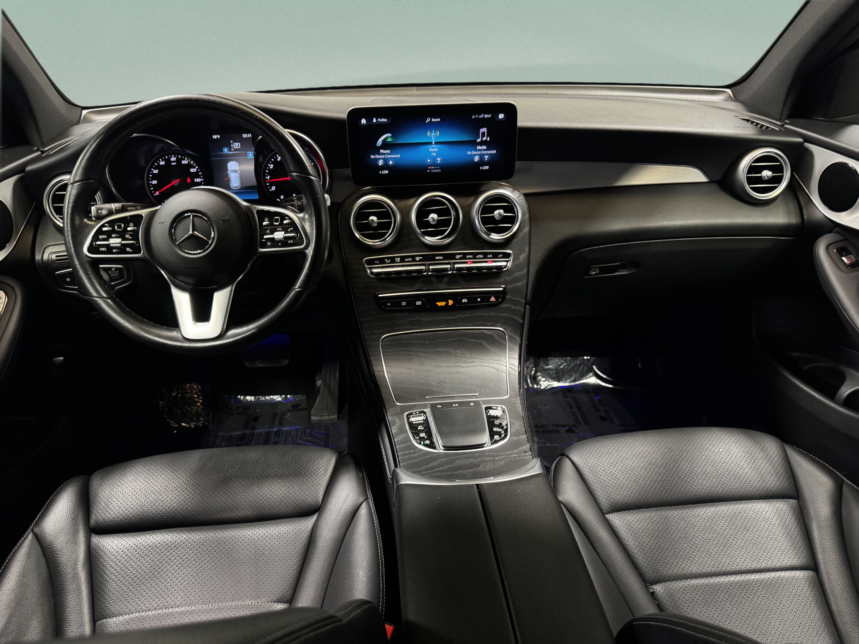 Used 2021 Mercedes-Benz GLC 300 image 17