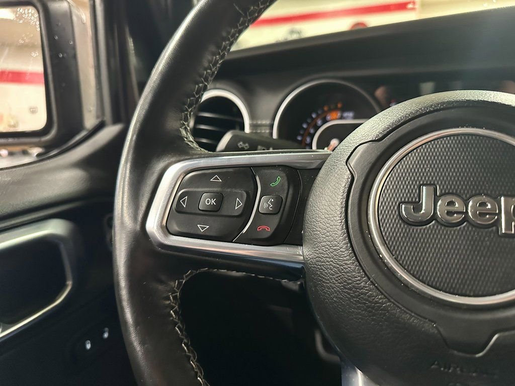 Certified 2023 Jeep Wrangler Sahara w/ Dual Top Group image 16