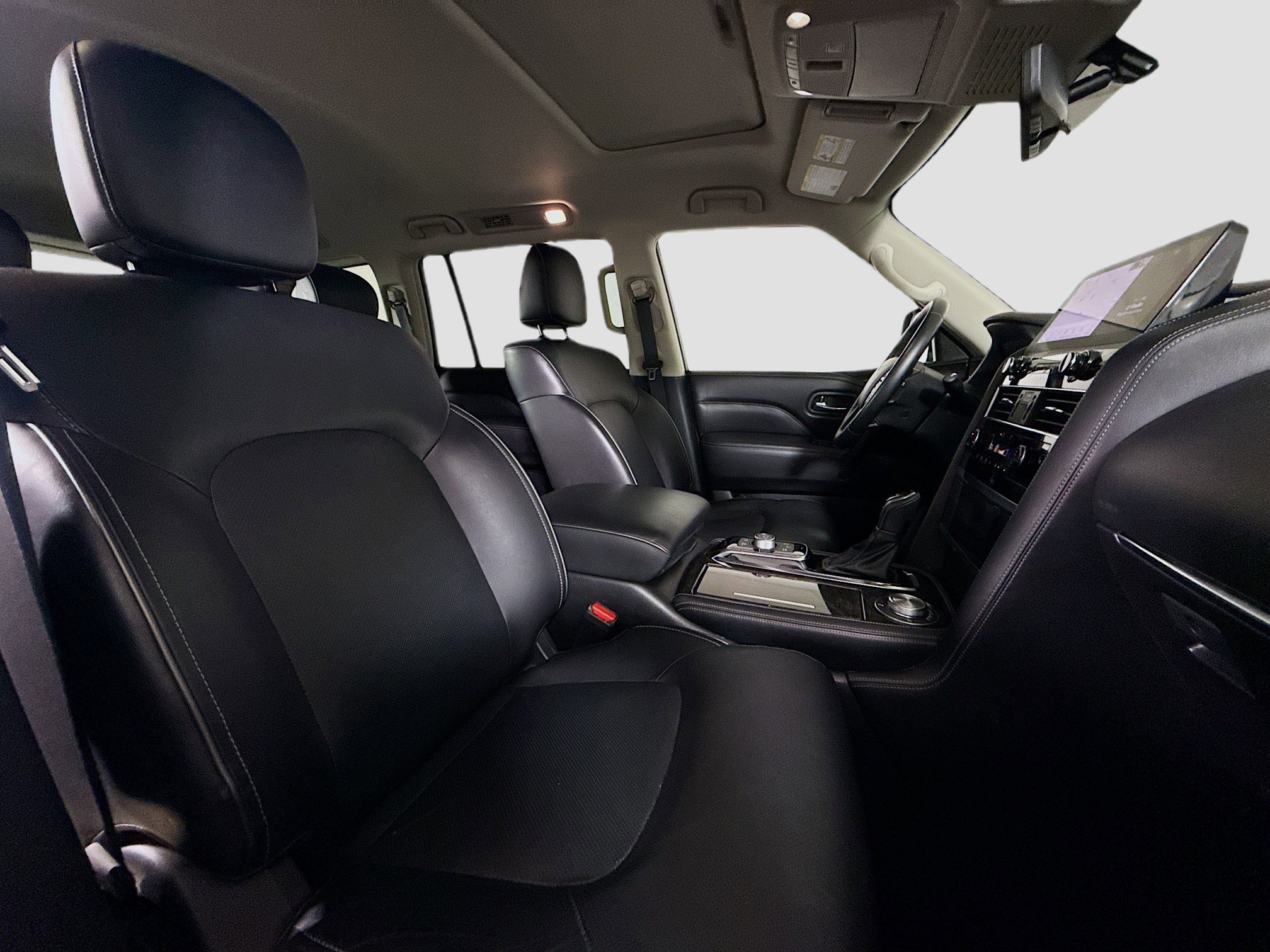 Used 2024 INFINITI QX80 Luxe image 29