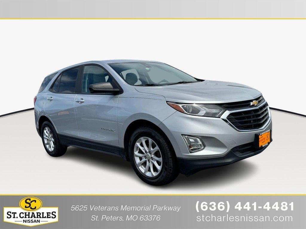 Used 2020 Chevrolet Equinox LS w/ LS Convenience Package image 1