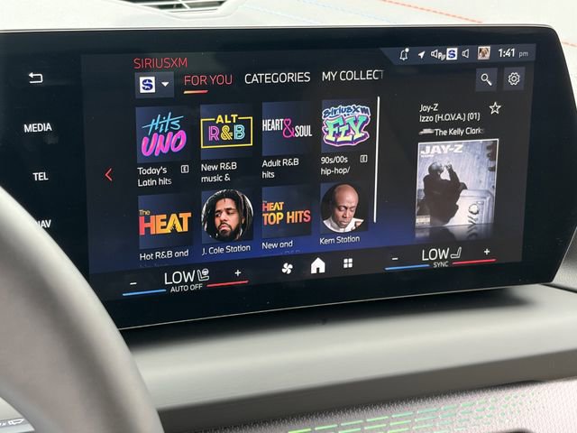 Used 2025 BMW M235i xDrive w/ Premium Package AWD/4WD image 27