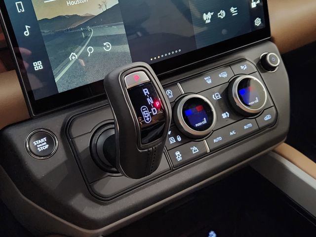 New 2026 Land Rover Defender 110 X image 19