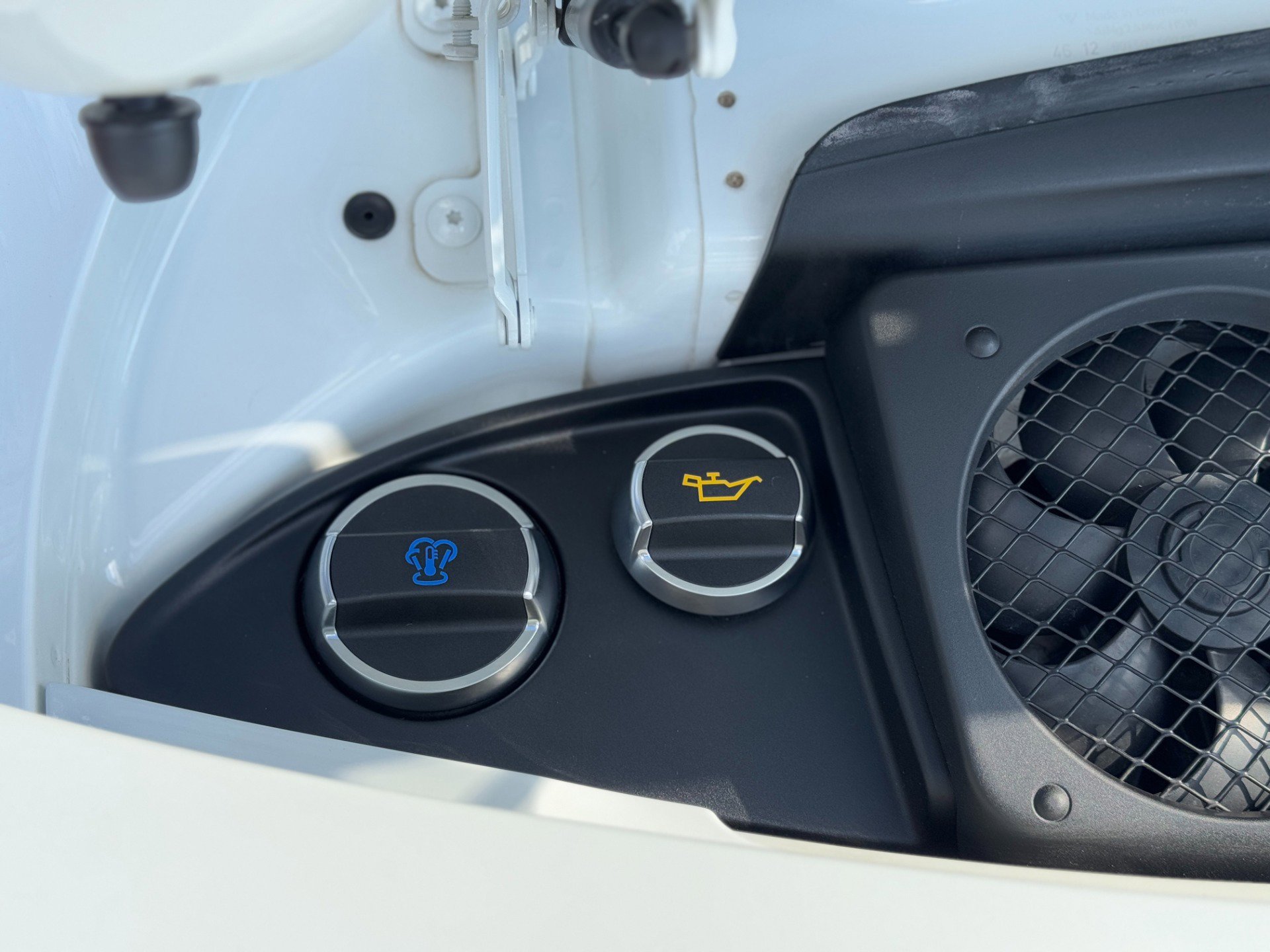 Used 2014 Porsche 911 Turbo S image 59