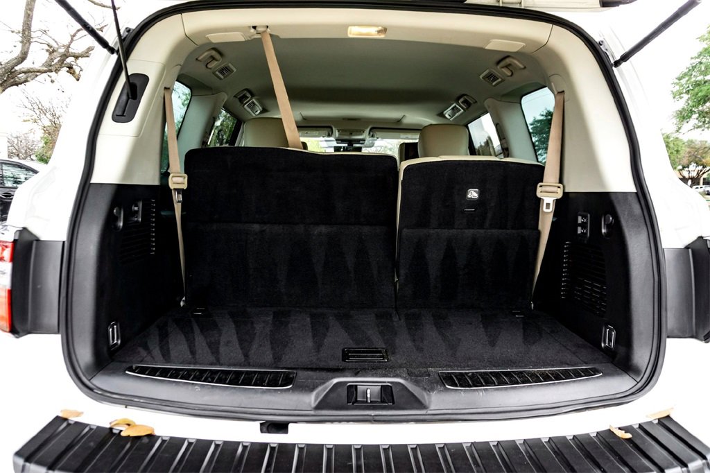 Used 2023 Nissan Armada Platinum w/ Captain's Chairs Package image 31