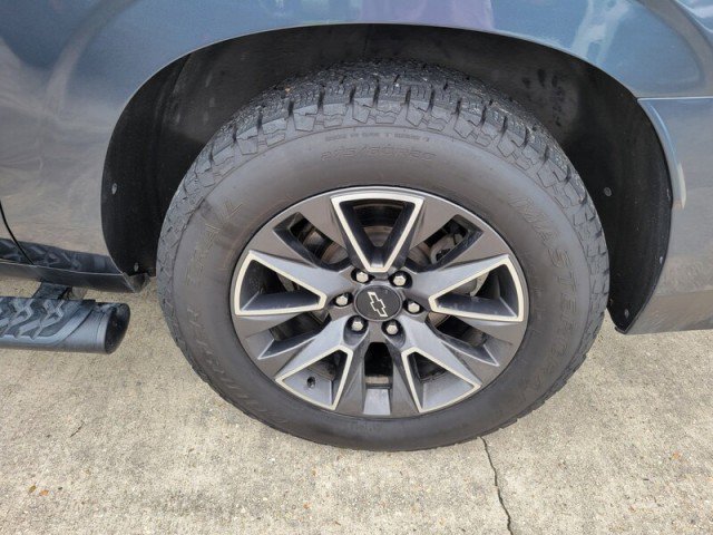 Used 2021 Chevrolet Suburban Z71 w/ Z71 Off-Road Package image 10