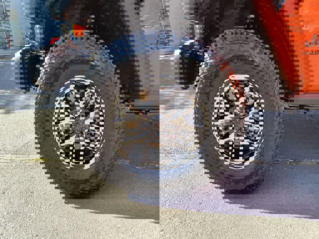 New 2025 Jeep Gladiator Rubicon w/ Convenience Group image 10