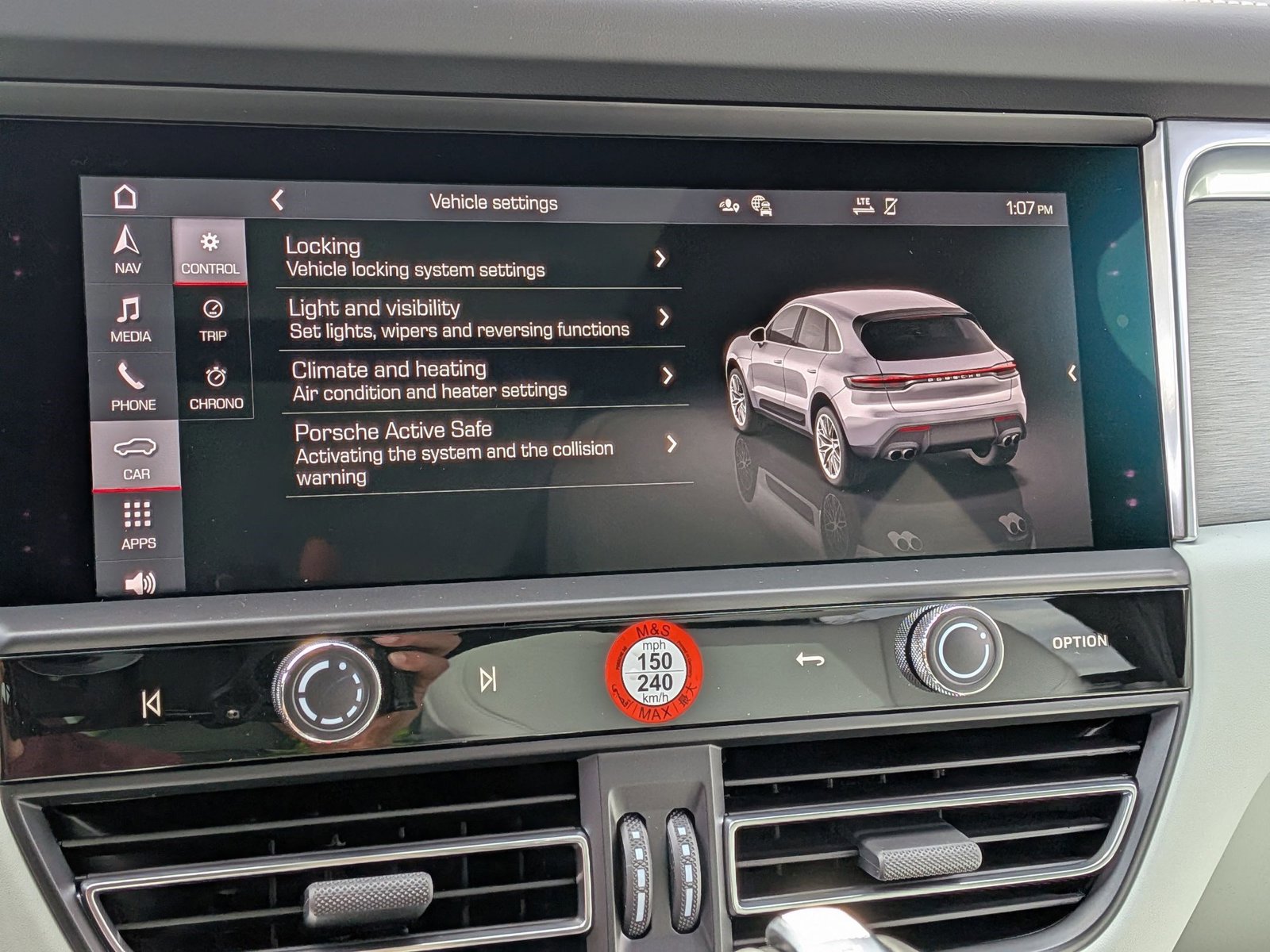 New 2026 Porsche Macan S image 18