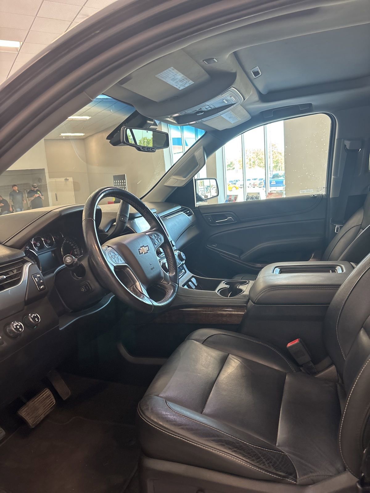 Used 2018 Chevrolet Tahoe LT image 2