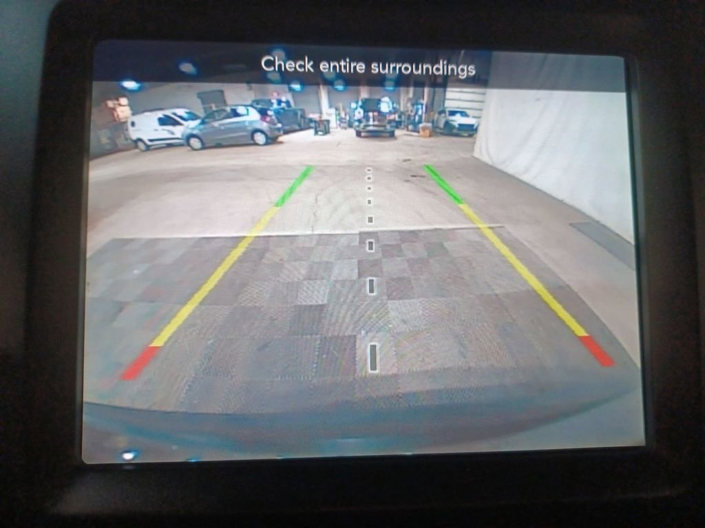 Used 2019 Jeep Cherokee Trailhawk image 22