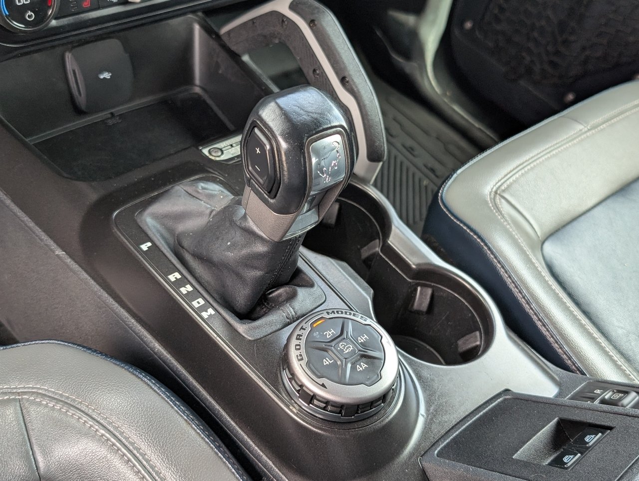 Used 2021 Ford Bronco Outer Banks w/ Sasquatch Package AWD/4WD image 16
