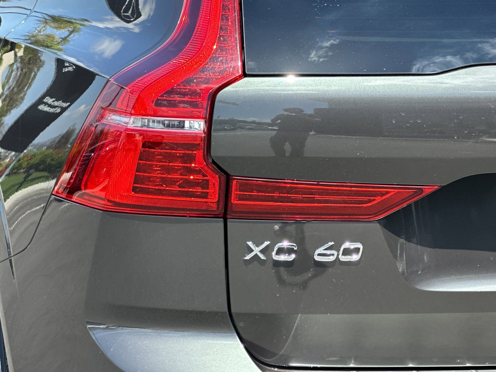 Used 2019 Volvo XC60 T5 Inscription w/ Protection Package Premier AWD/4WD image 33