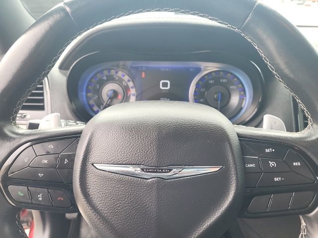 Used 2019 Chrysler 300 S image 10