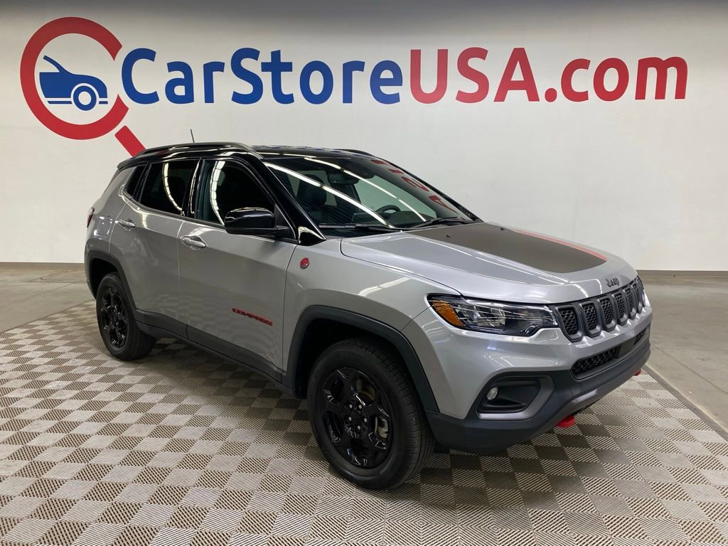 Used 2023 Jeep Compass Trailhawk video 1
