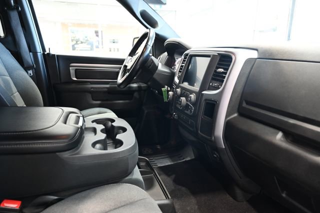 Used 2022 RAM 1500 Classic Warlock AWD/4WD image 14