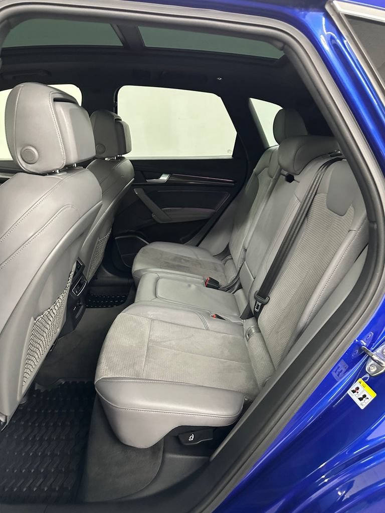 Used 2022 Audi SQ5 Prestige w/ Prestige Package AWD/4WD image 29