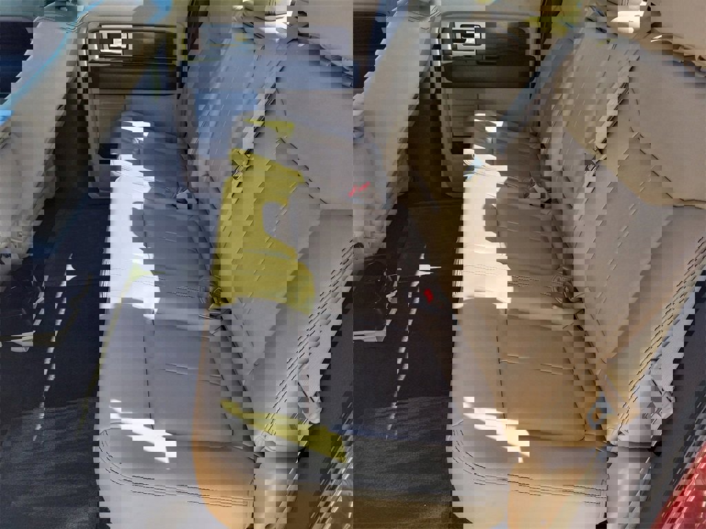 Used 2014 Ford F150 Lariat image 8