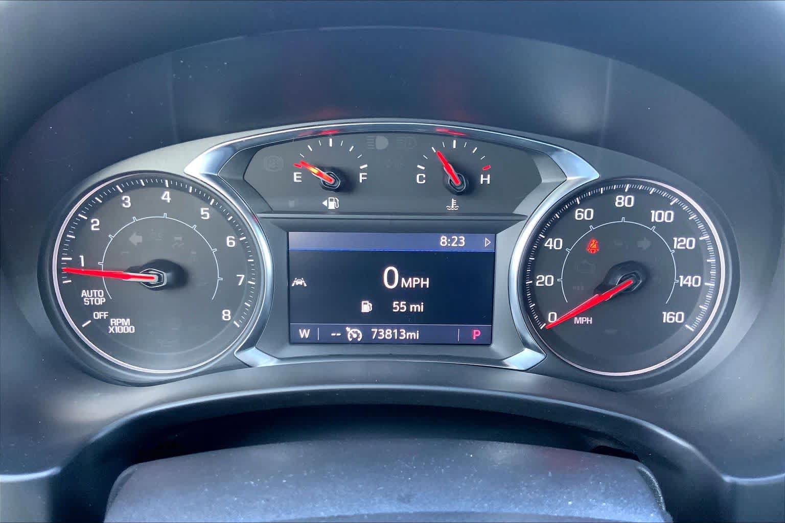 Used 2024 GMC Terrain SLT AWD/4WD image 25