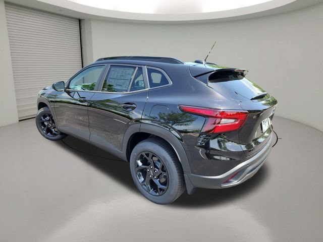 New 2026 Chevrolet Trax LT w/ Driver Confidence Package FWD image 5
