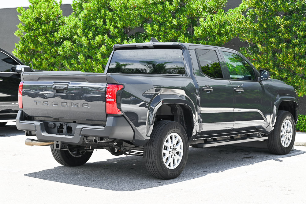 Used 2026 Toyota Tacoma SR RWD image 4