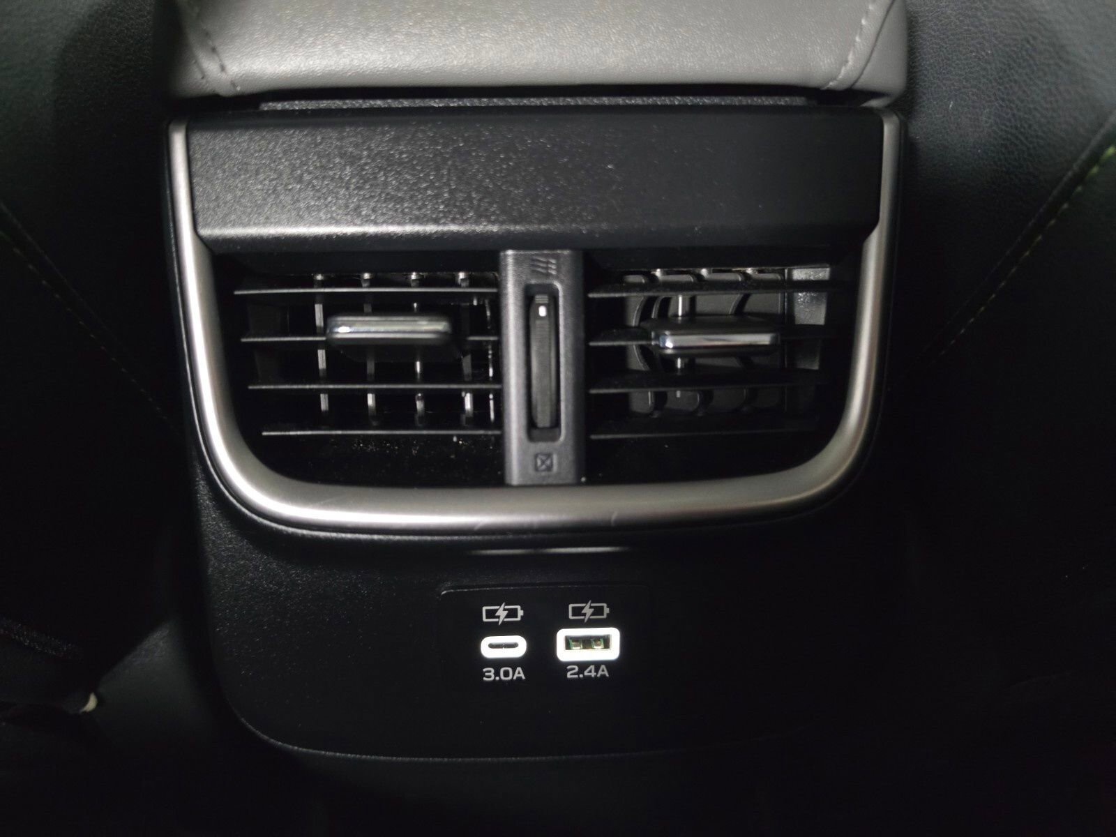Certified 2025 Subaru Outback Onyx Edition AWD/4WD image 25