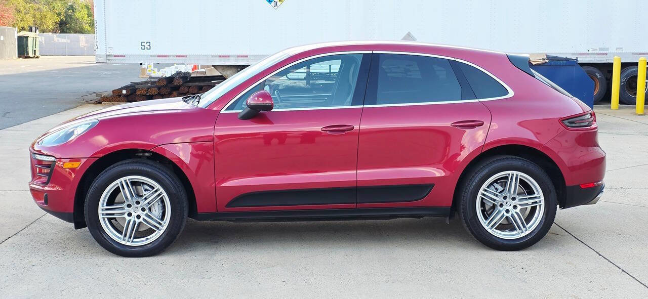 Used 2016 Porsche Macan S image 9