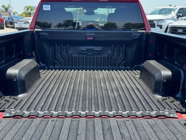 Used 2023 Chevrolet Silverado 1500 LT RWD image 12