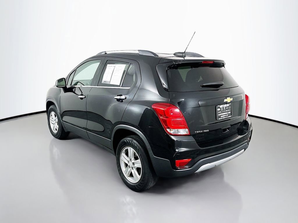 Used 2019 Chevrolet Trax LT w/ LT Convenience Package image 5