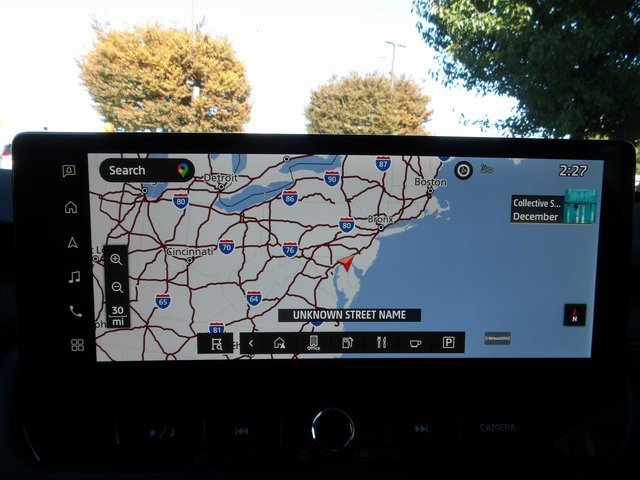 New 2025 Mitsubishi Outlander SE image 24