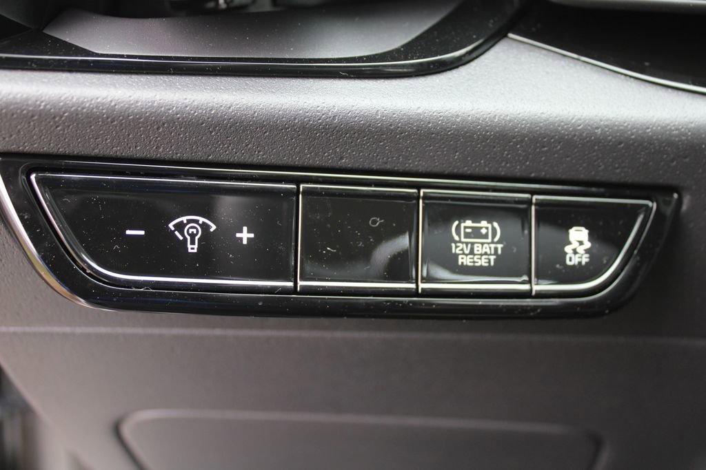 New 2026 Kia Niro EX FWD image 24