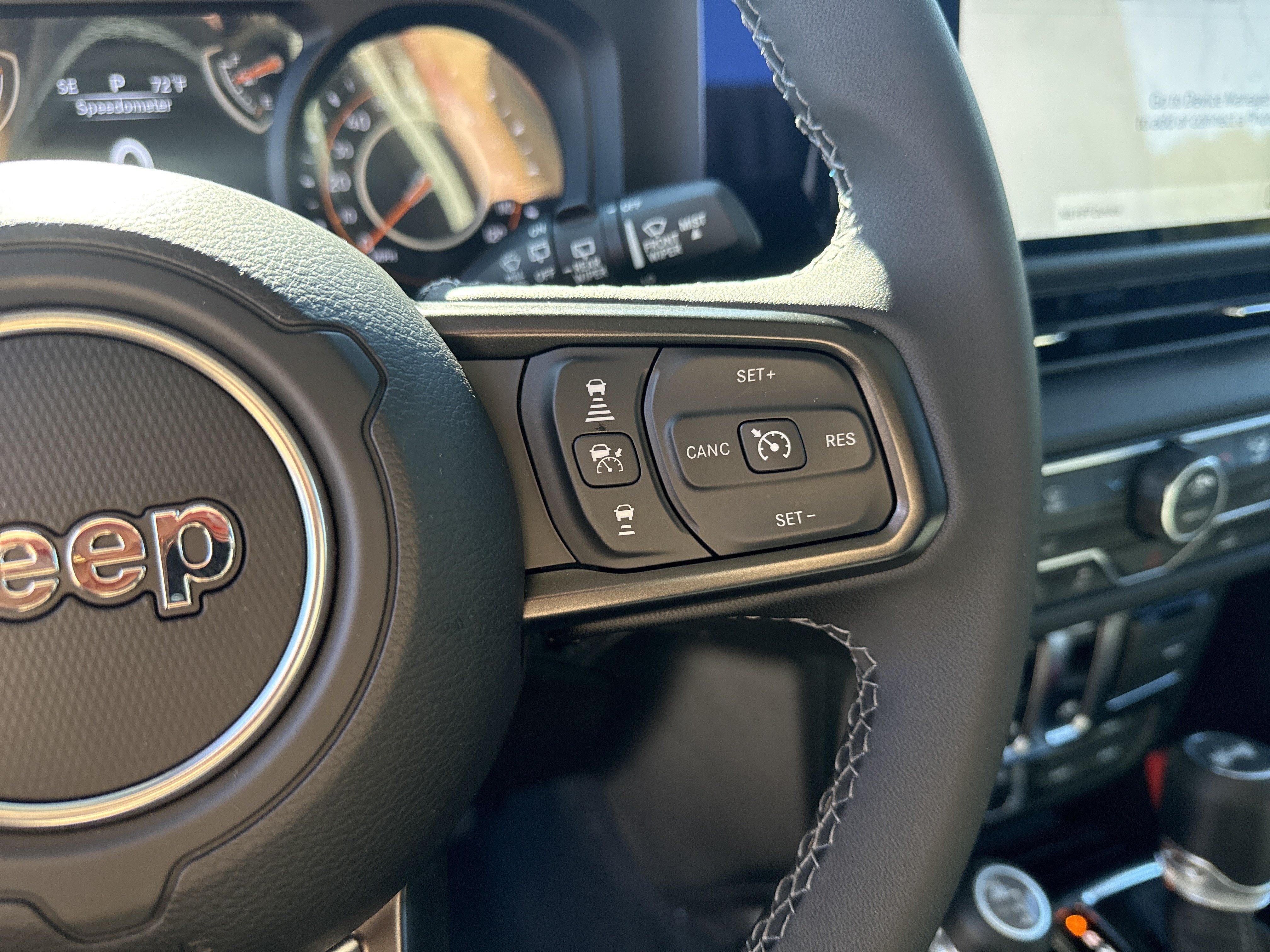 Used 2026 Jeep Wrangler Sport AWD/4WD image 21