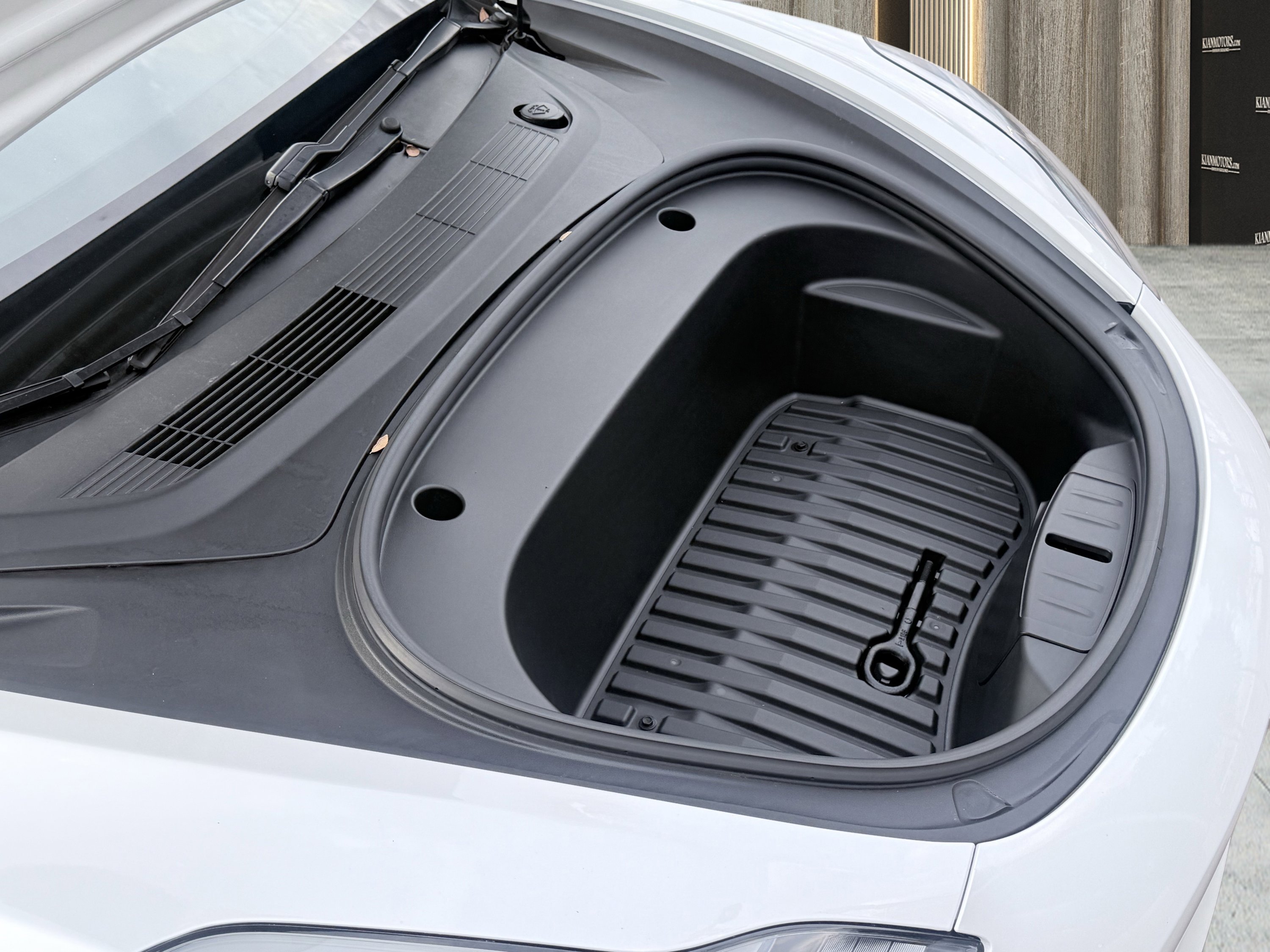 Used 2021 Tesla Model 3 Standard Range Plus image 20