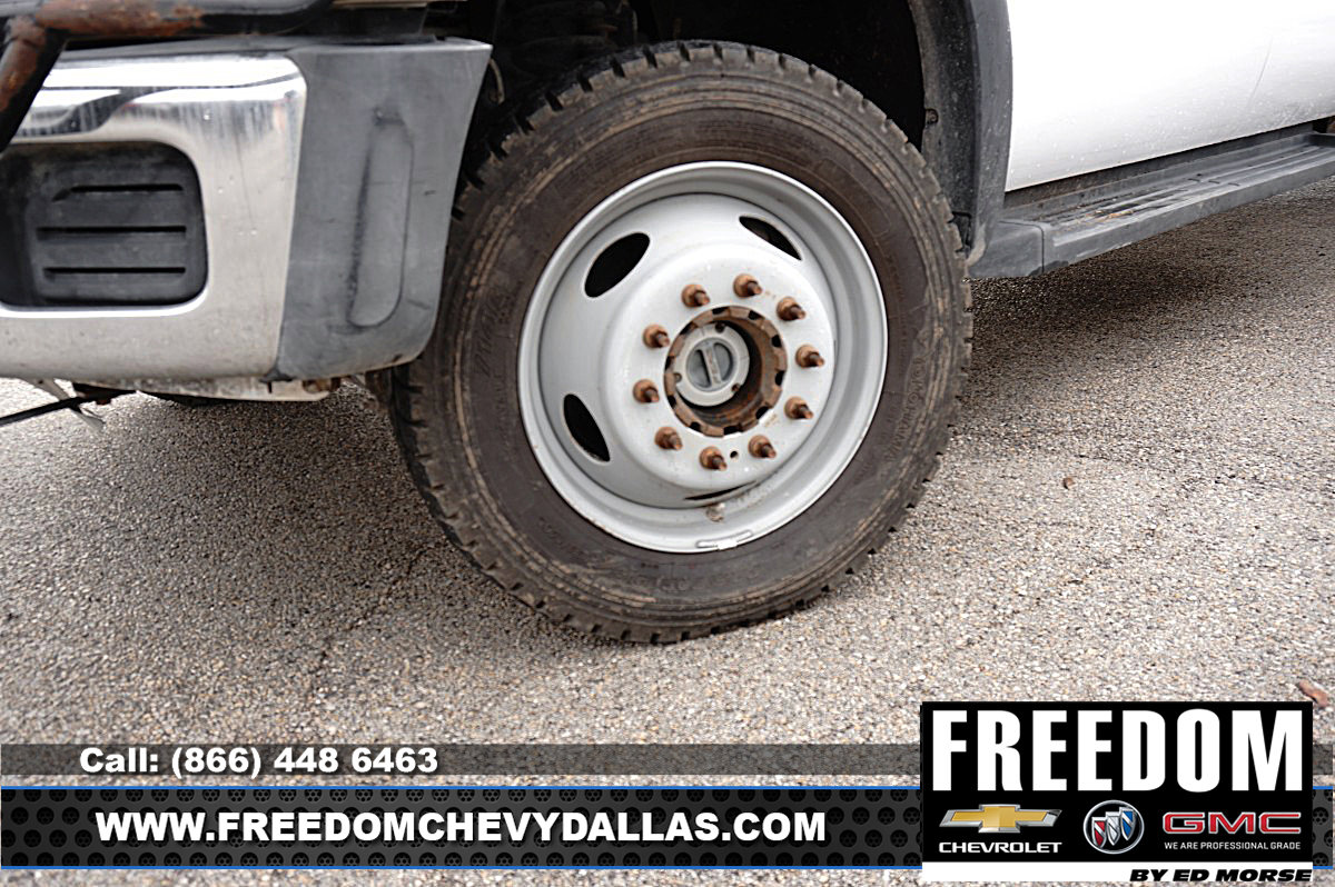 Used 2015 Ford F550 4x4 Crew Cab Super Duty image 37