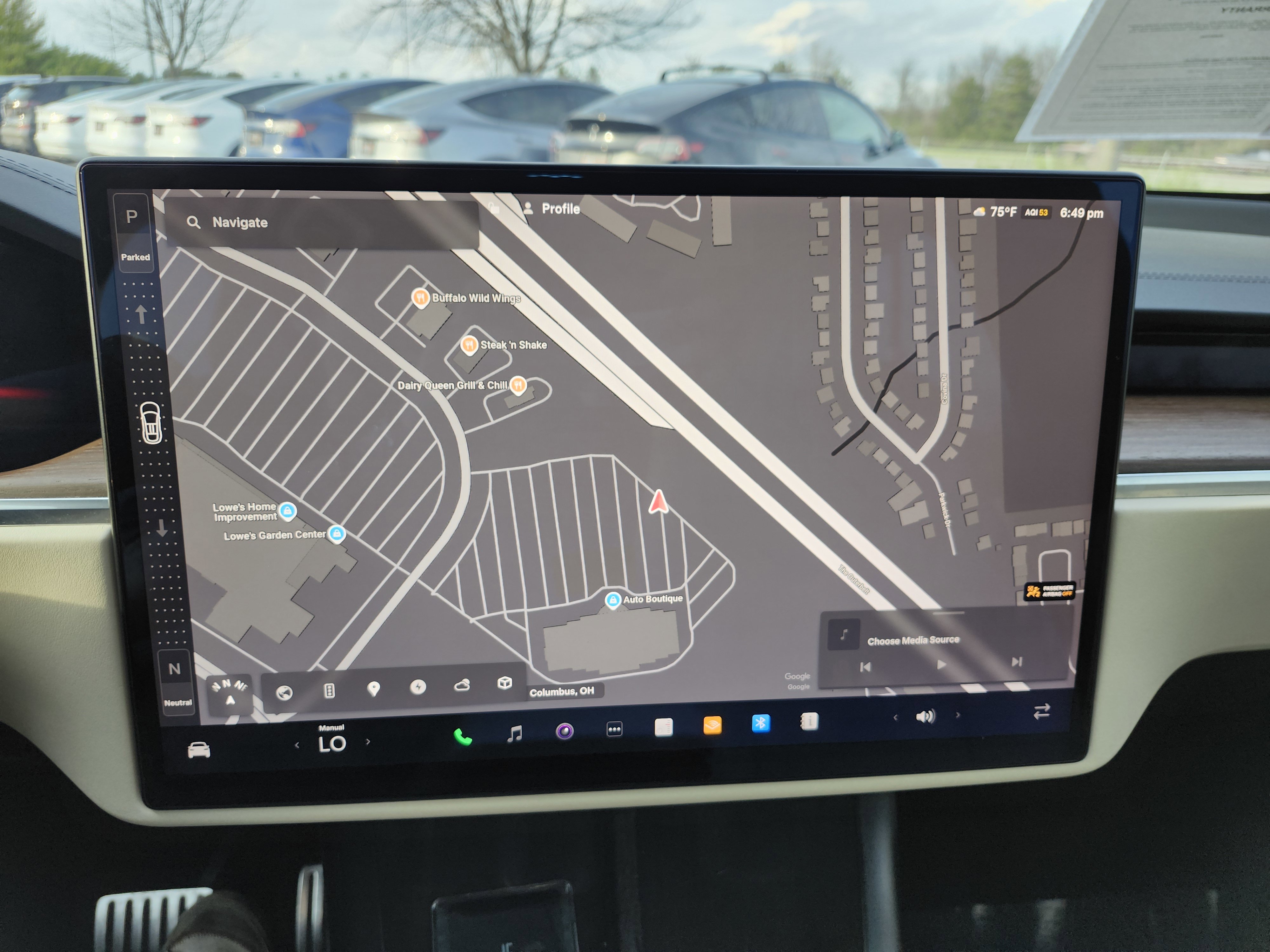Used 2023 Tesla Model X image 2