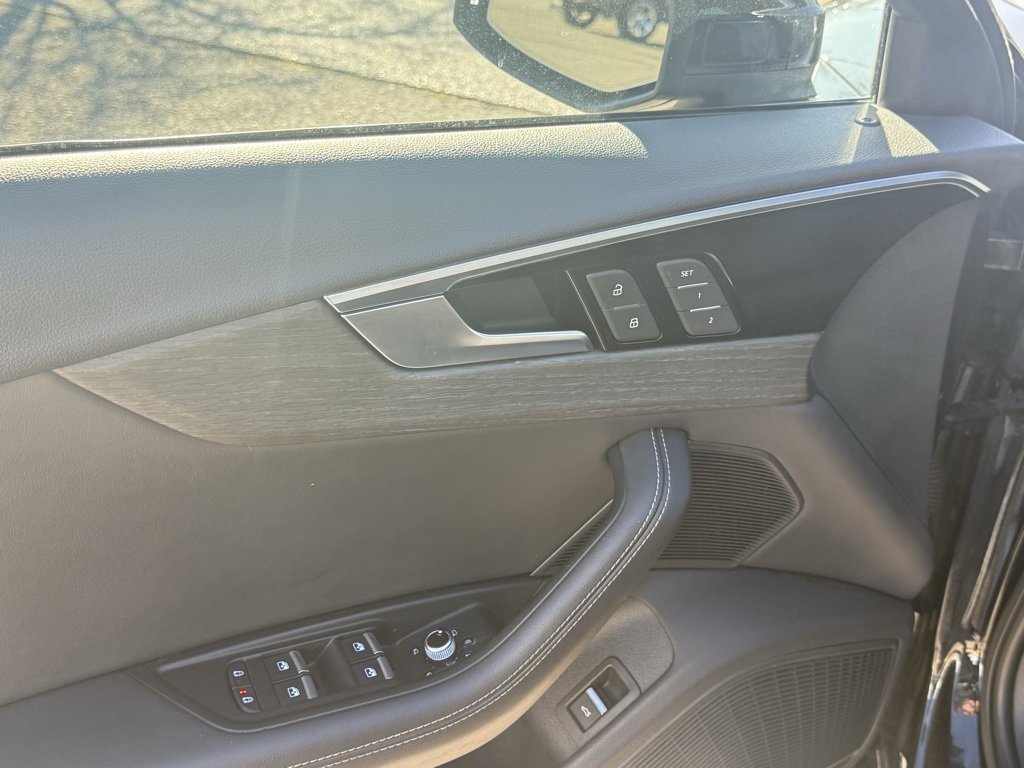 Used 2023 Audi A4 2.0T Premium Plus image 9