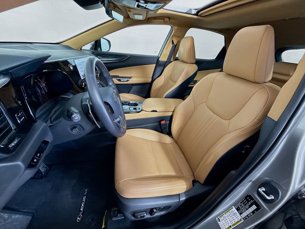 Used 2025 Lexus NX 250 FWD w/ Premium Package image 21