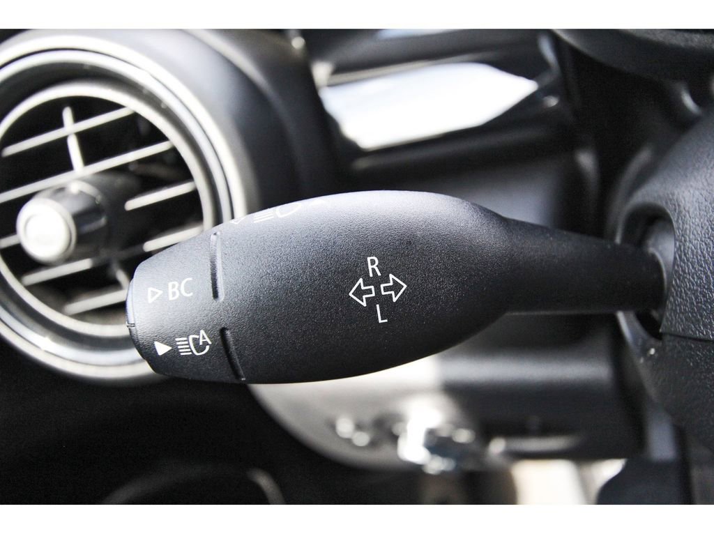 Used 2021 MINI Cooper S w/ Premium Package image 14