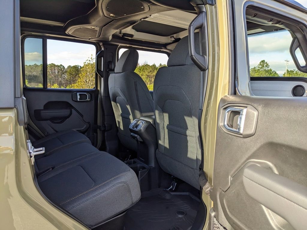 New 2026 Jeep Gladiator Willys image 43