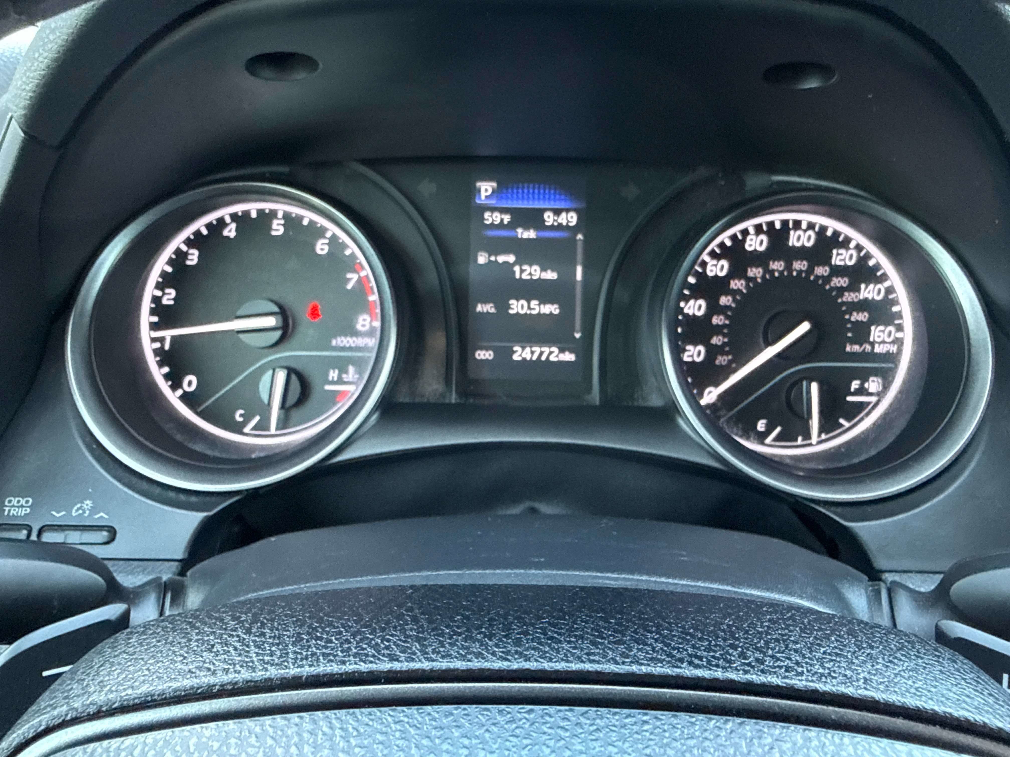 Used 2024 Toyota Camry SE image 23